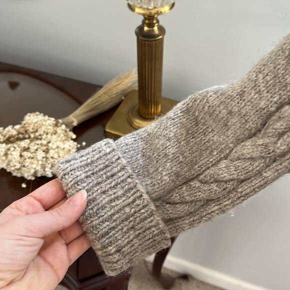 Vintage wool cable knit oversized sweater - Picture 3 of 3